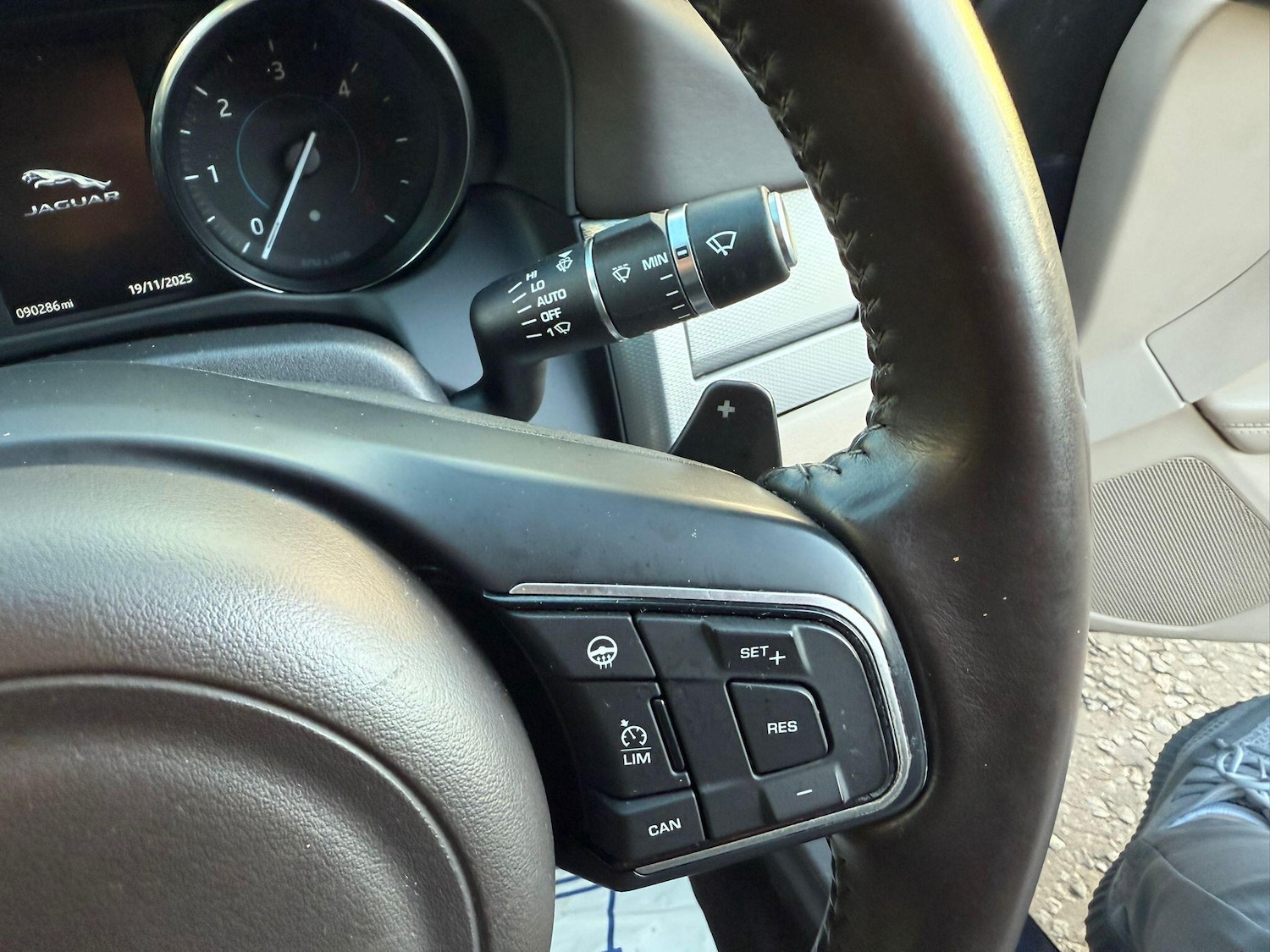 Used Jaguar XF 2015 for sale - 76561533: Photo 21