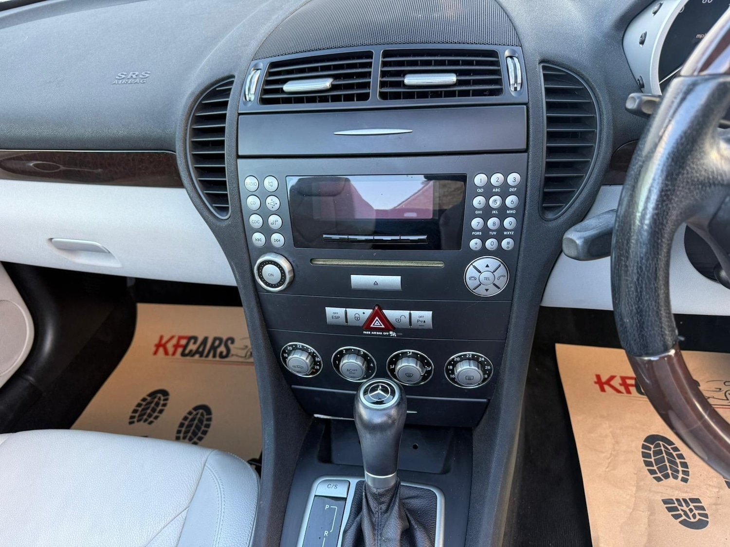 Used Mercedes-Benz SLK 2005 for sale - 76990149: Photo 16