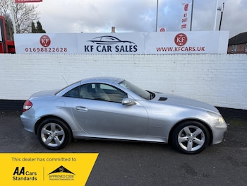 Used Mercedes-Benz SLK 2005 for sale - 76990149: Photo