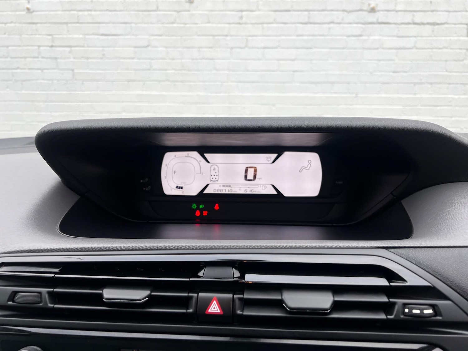 Used Citroen C4 Grand Picasso 2015 for sale - 77057185: Photo 10