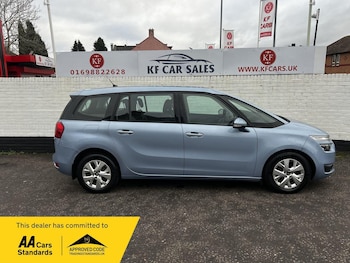 Used Citroen C4 Grand Picasso 2015 for sale - 77057185: Photo