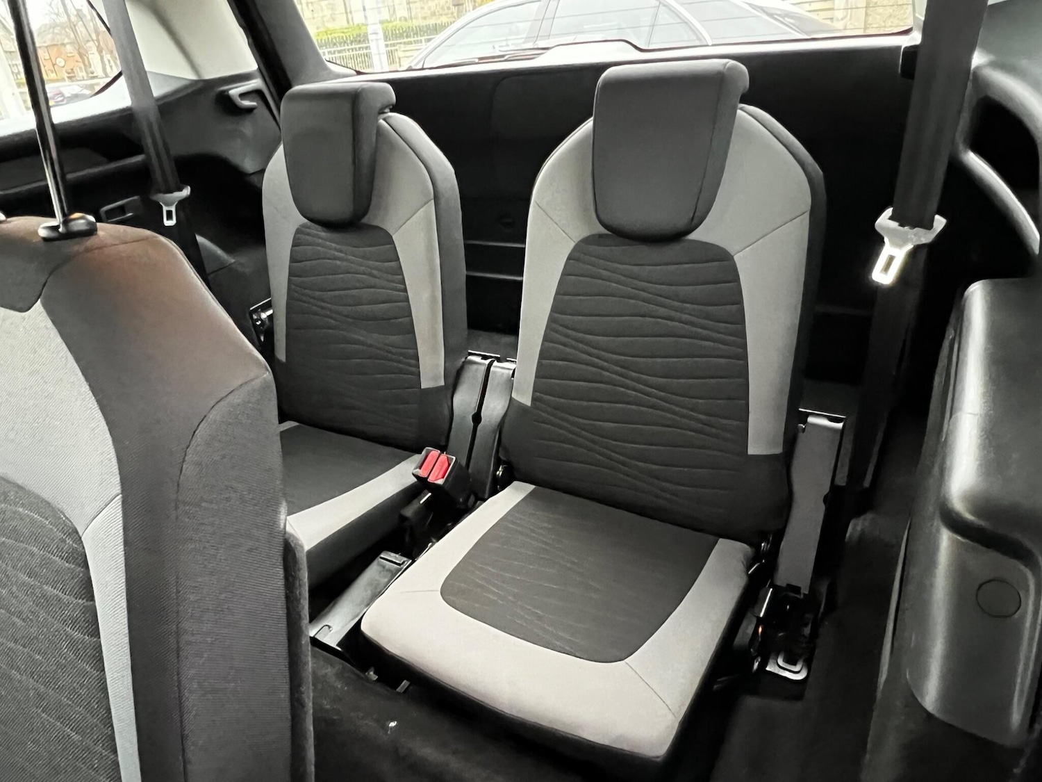 Used Citroen C4 Grand Picasso 2015 for sale - 77057185: Photo 20