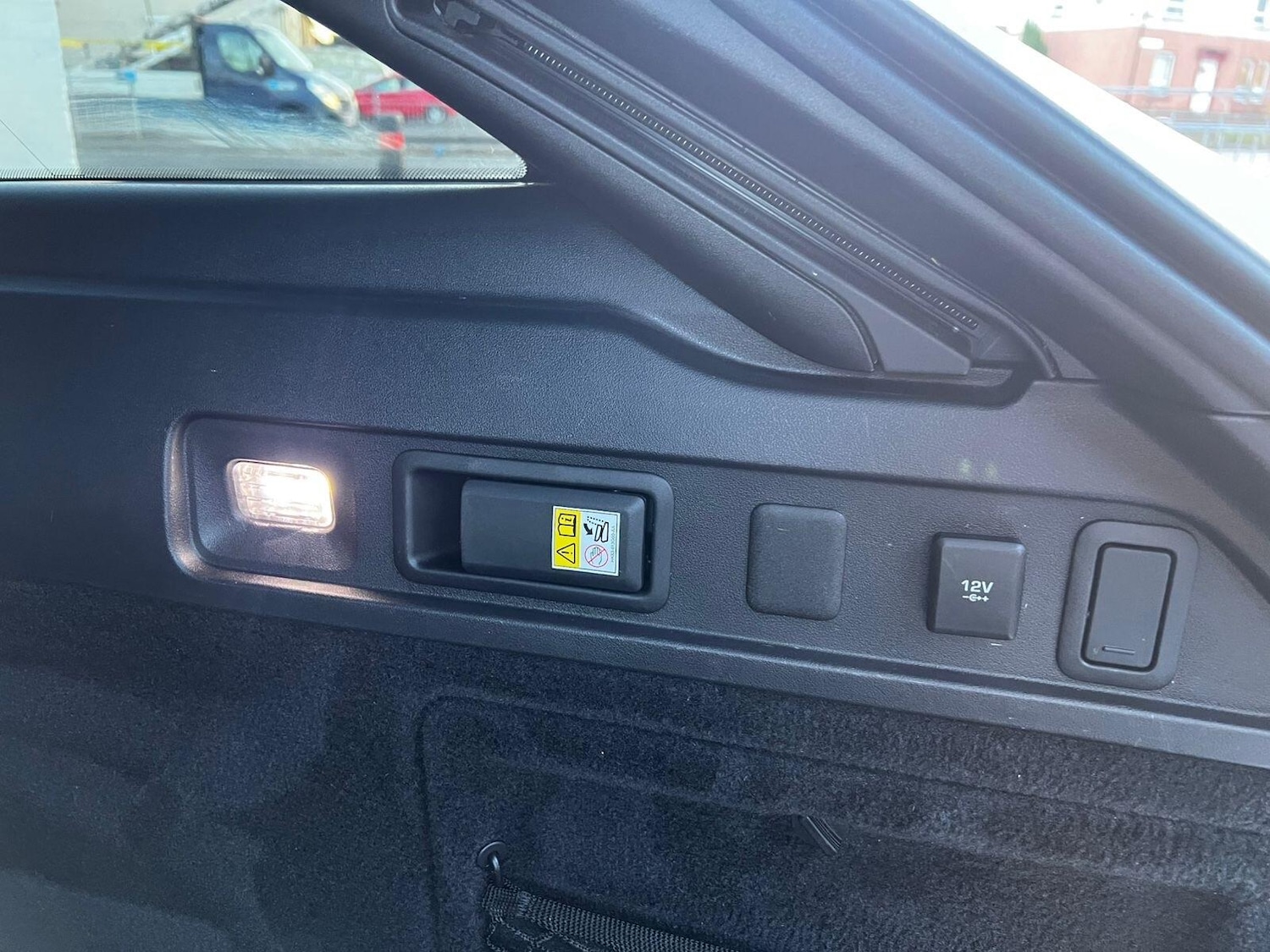 Used Jaguar XF 2018 for sale - 77279258: Photo 22