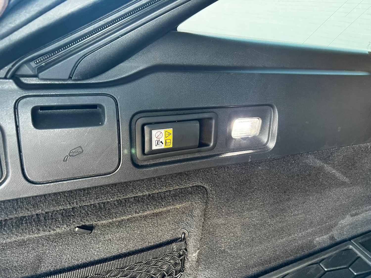 Used Jaguar XF 2018 for sale - 77279258: Photo 23