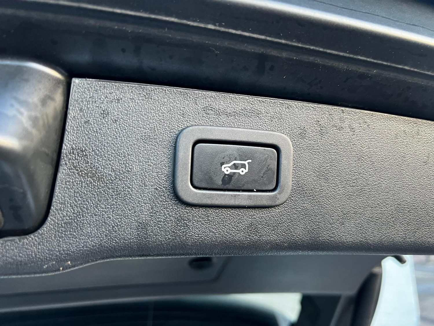 Used Jaguar XF 2018 for sale - 77279258: Photo 28