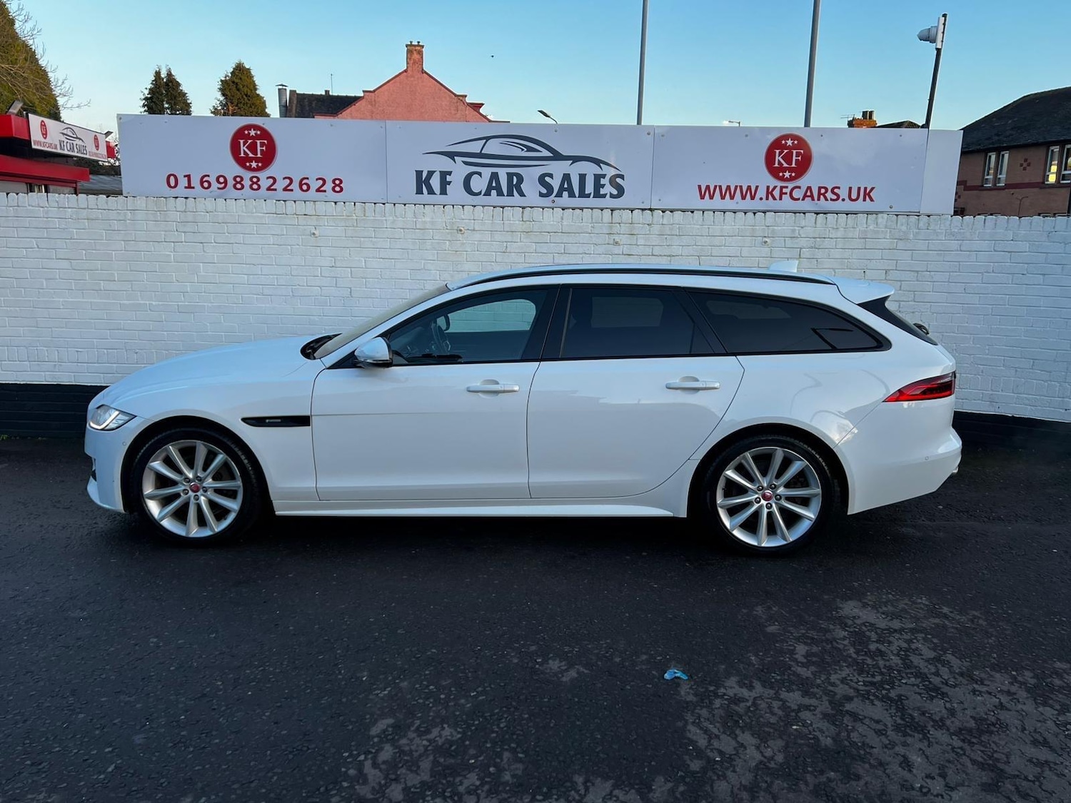 Used Jaguar XF 2018 for sale - 77279258: Photo 7