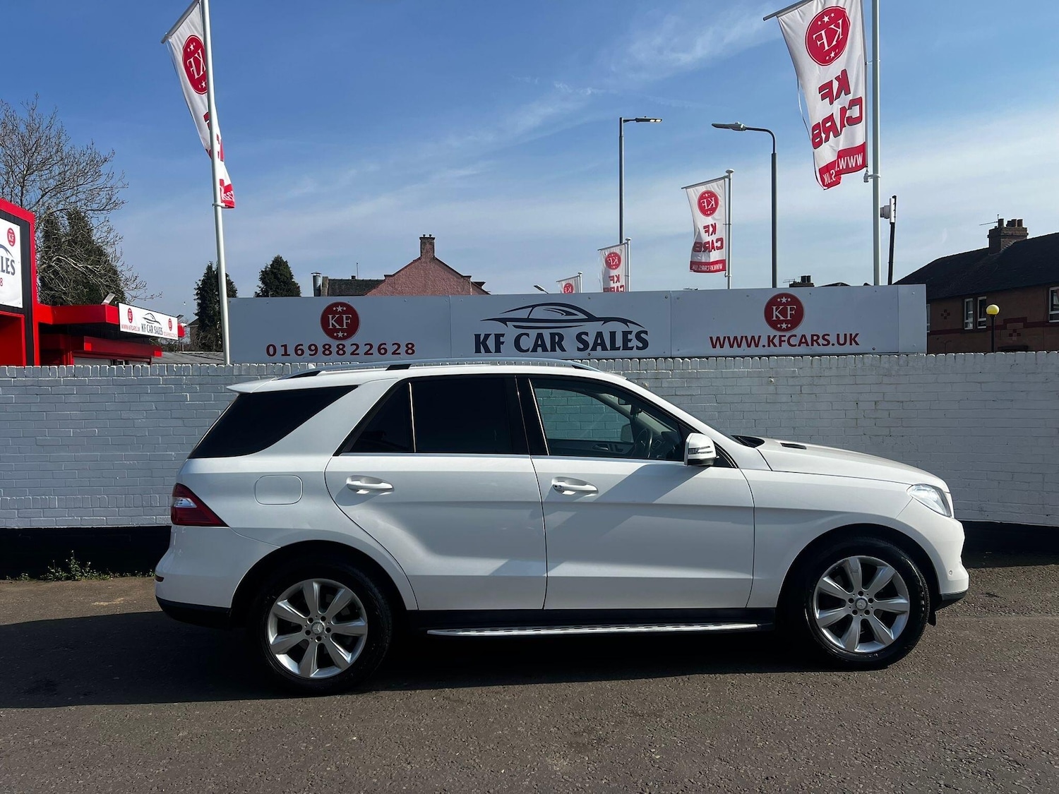 Used Mercedes-Benz M Class for sale - 77982680: Photo 2