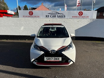 Used Toyota AYGO 2017 for sale - 76270396: Photo