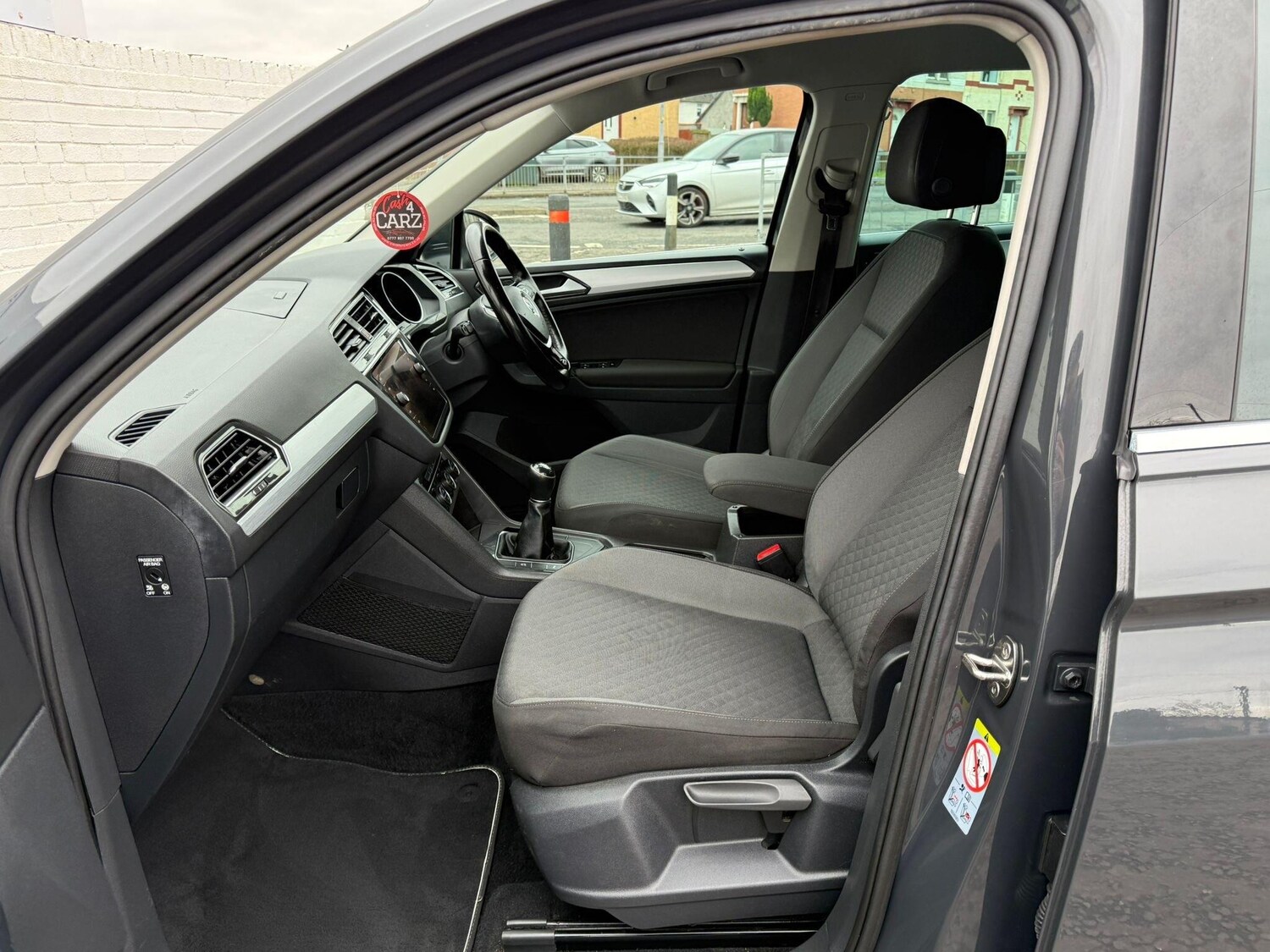 Used Volkswagen Tiguan 2017 for sale - 77237877: Photo 12