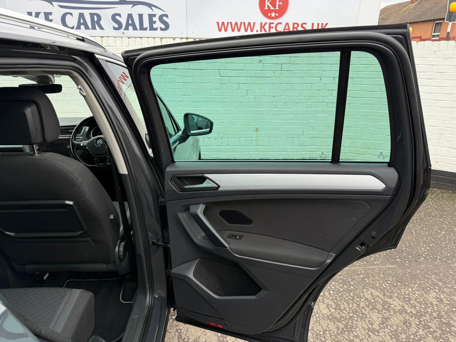 Used Volkswagen Tiguan 2017 for sale - 77237877: Photo 21