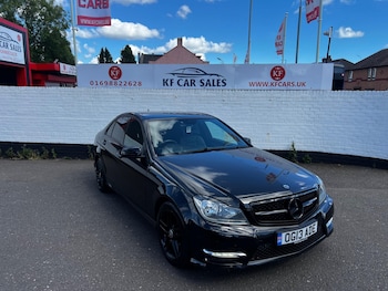 Used Mercedes-Benz C Class 2013 for sale - 78823074: Photo