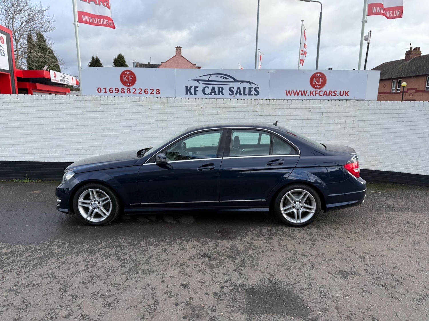 Used Mercedes-Benz C Class 2013 for sale - 77468358: Photo 5