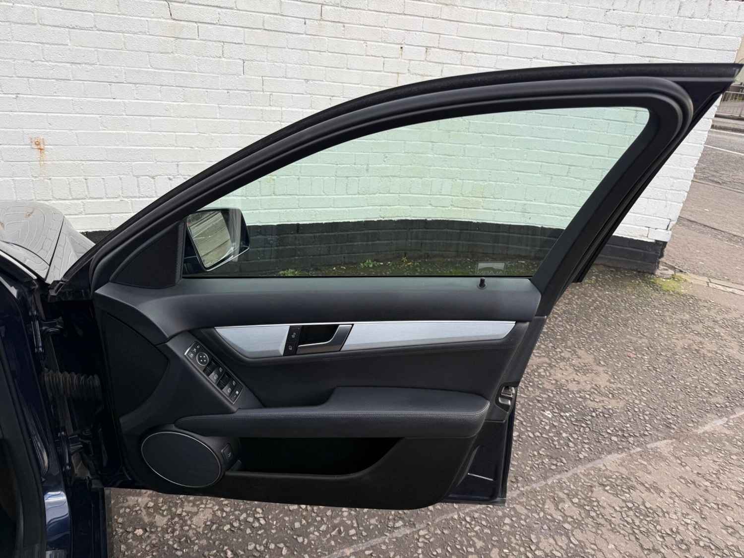 Used Mercedes-Benz C Class 2013 for sale - 77468358: Photo 8