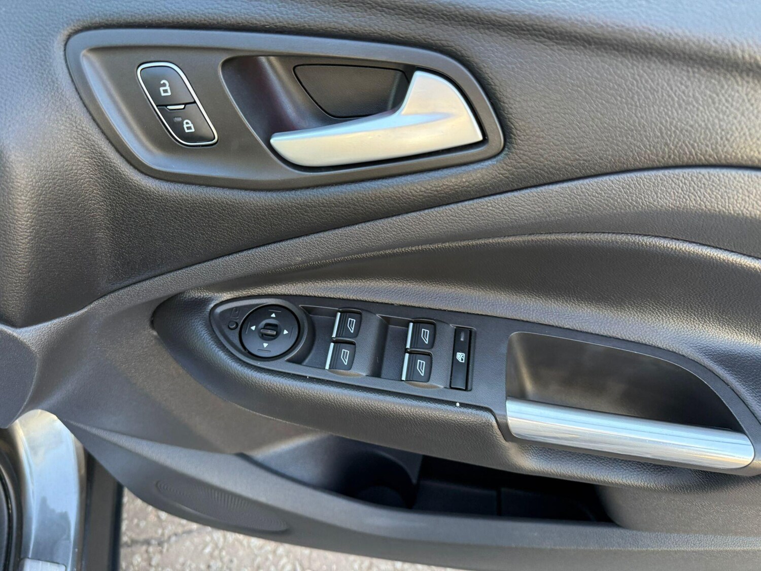 Used Ford Kuga 2019 for sale - 75857840: Photo 25