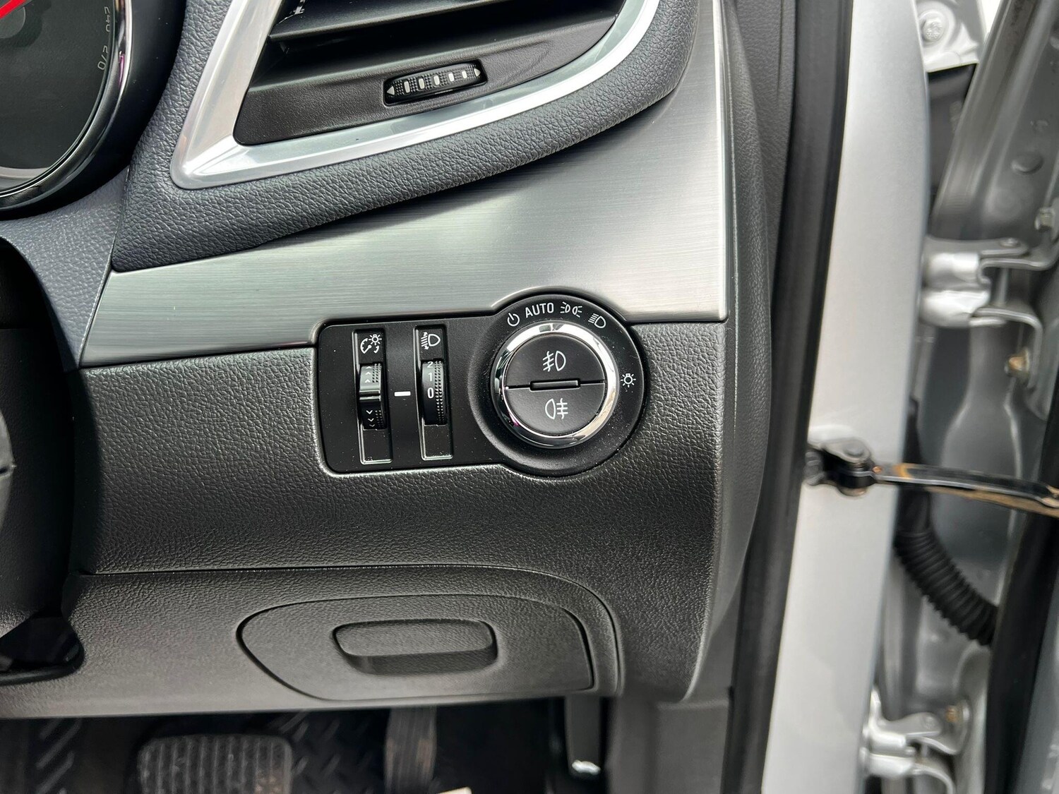 Used Vauxhall Mokka 2014 for sale - 76227950: Photo 24