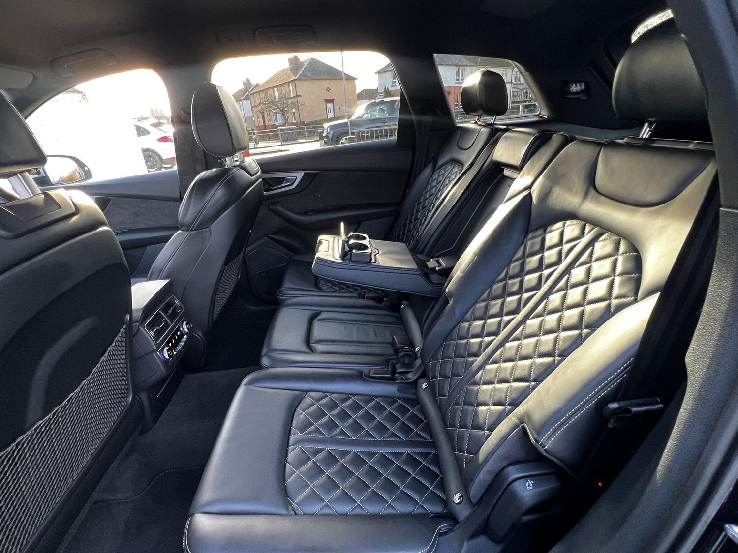 Used Audi SQ7 2016 for sale - 77344802: Photo 30