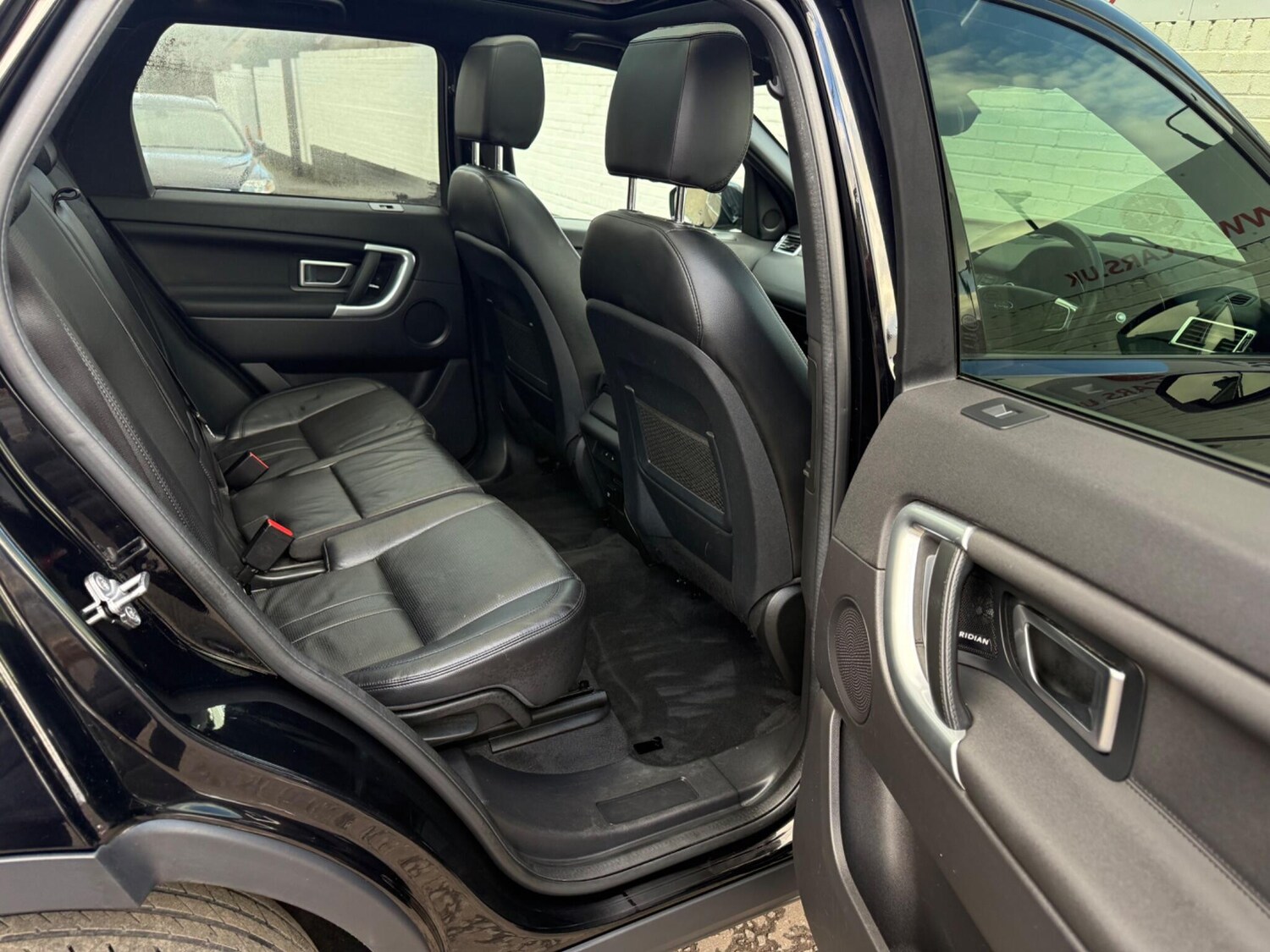 Used Land Rover Discovery Sport 2019 for sale - 78035093: Photo 28