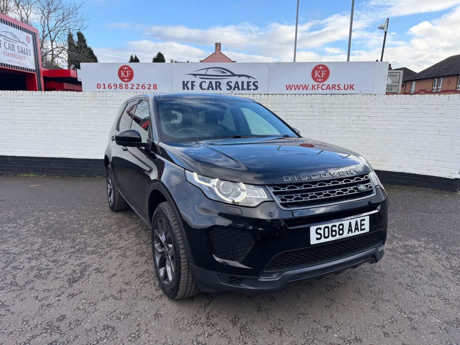 Used Land Rover Discovery Sport 2019 for sale - 78035093: Photo 3