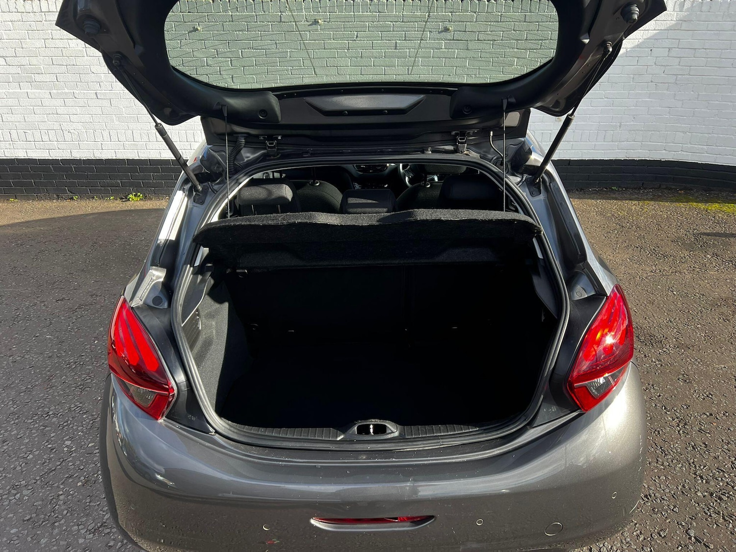 Used Peugeot 208 for sale - 77994346: Photo 20