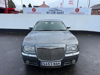 Used Chrysler 300C 2008 for sale - 76499855: Photo