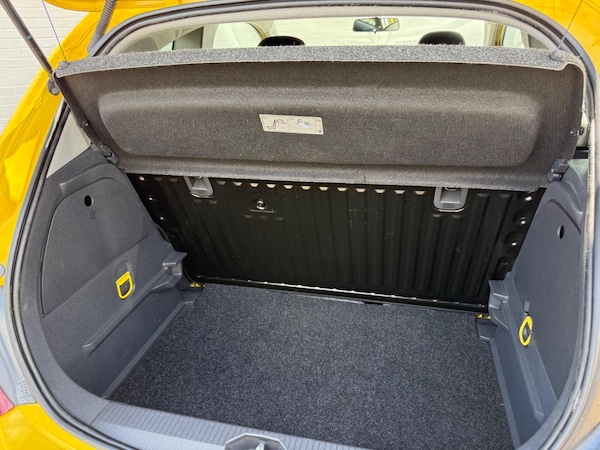 Used Vauxhall Corsa 2012 for sale - 75543991: Photo 21