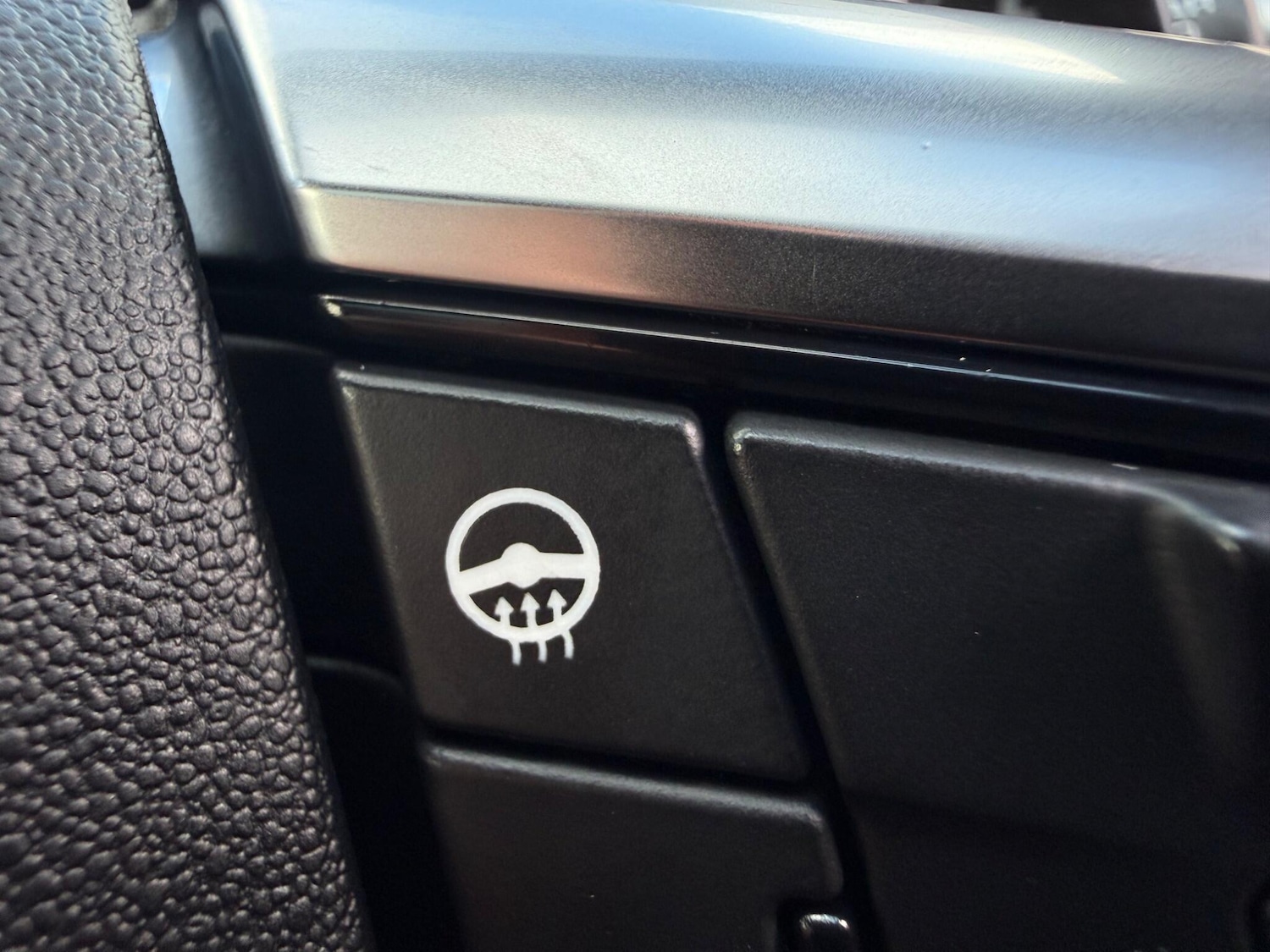 Used Land Rover Discovery Sport 2019 for sale - 77279634: Photo 17