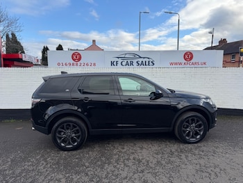 Used Land Rover Discovery Sport 2019 for sale - 77279634: Photo