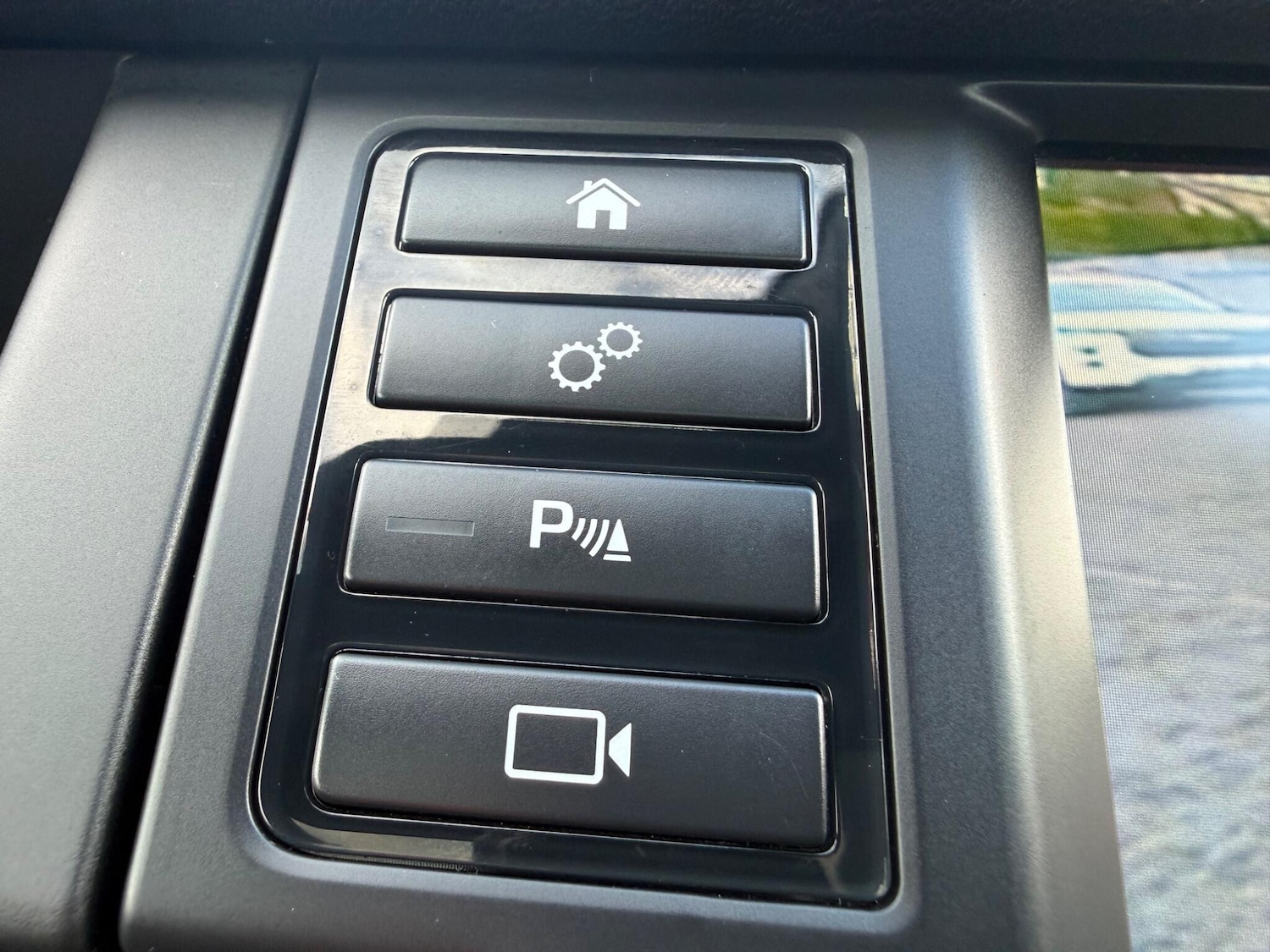 Used Land Rover Discovery Sport 2019 for sale - 77279634: Photo 36