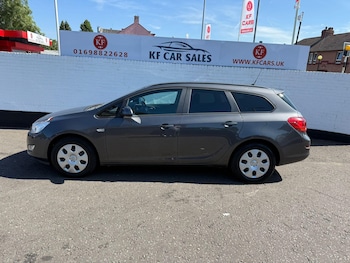 Used Vauxhall Astra 2012 for sale - 75635409: Photo