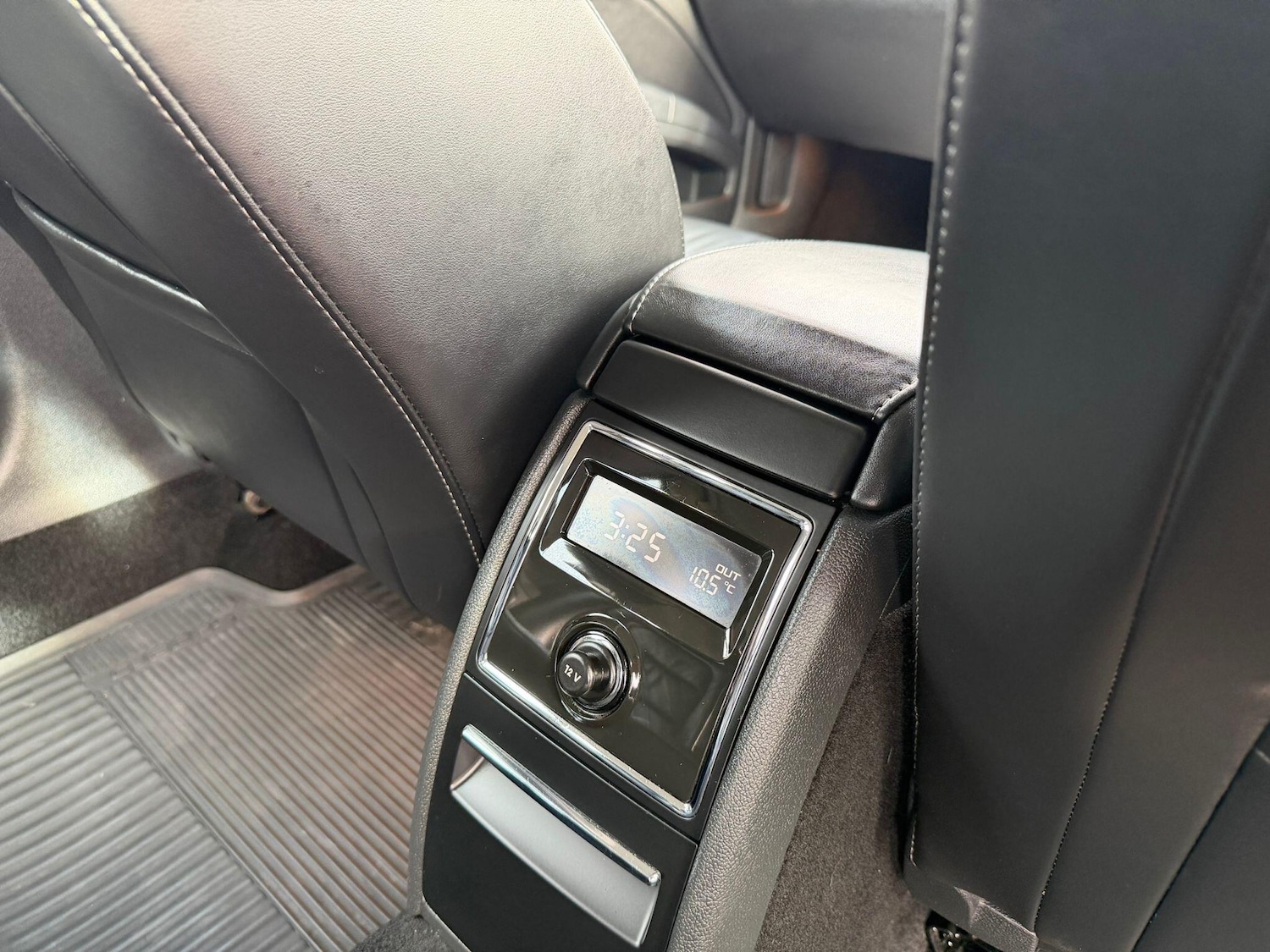 Used Skoda Superb 2011 for sale - 77658284: Photo 25