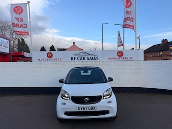 Used smart fortwo 2017 for sale - 77926194: Photo