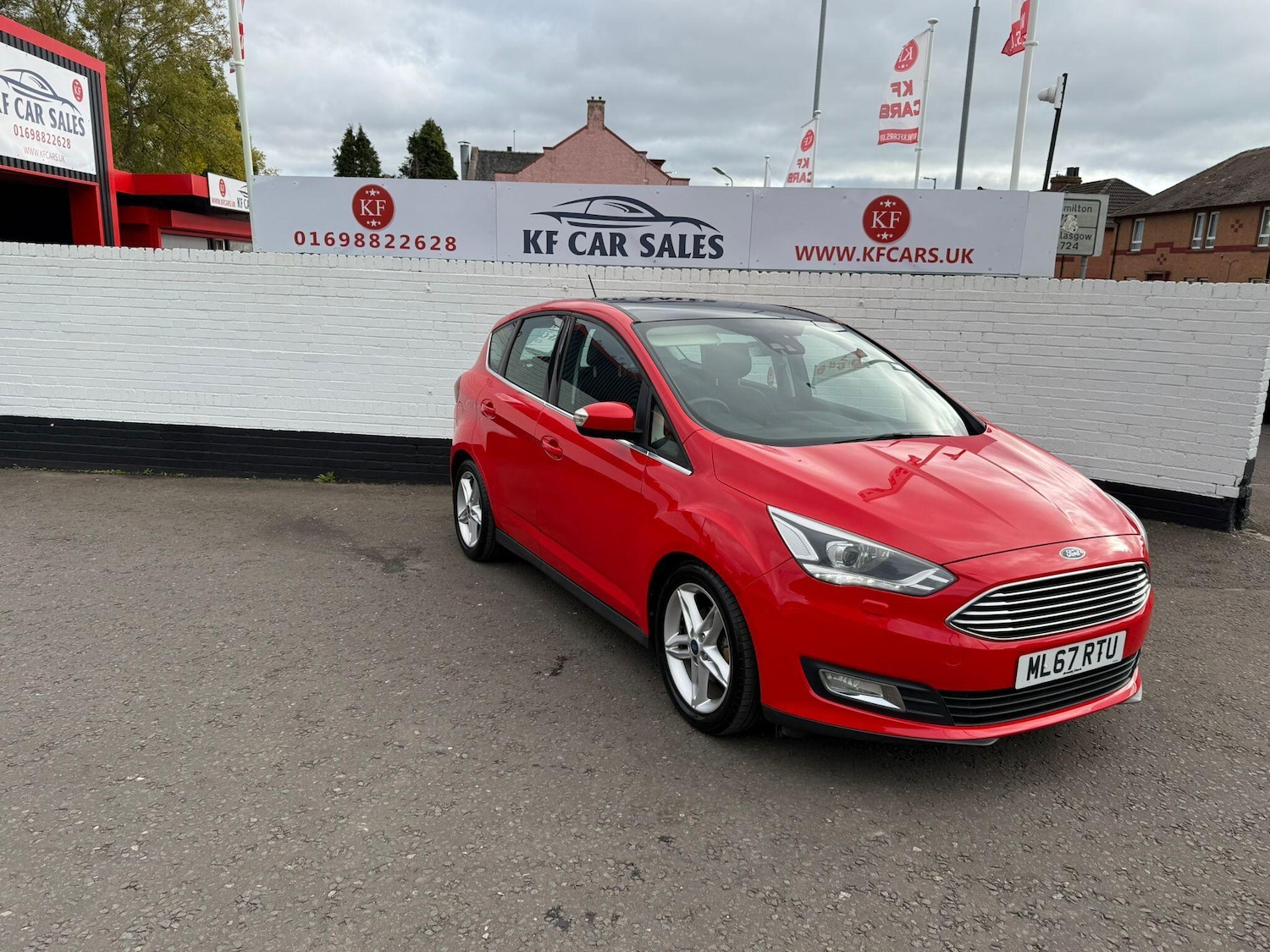 Used Ford C-Max 2017 for sale - 76201325: Photo 2