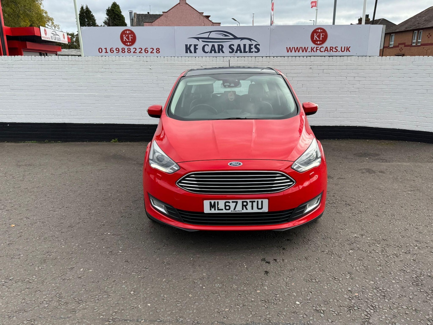 Used Ford C-Max 2017 for sale - 76201325: Photo 3