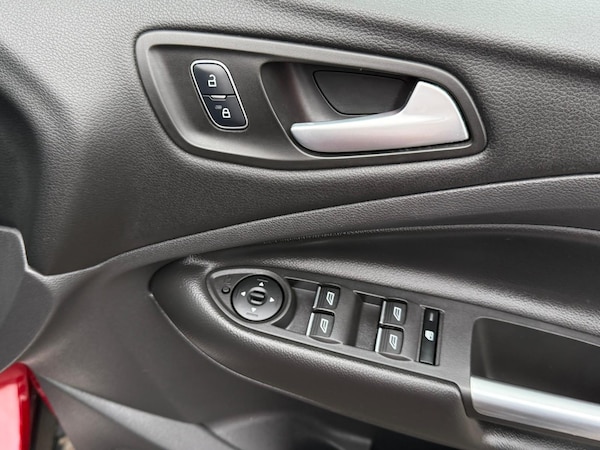 Used Ford Kuga 2018 for sale - 76269778: Photo 13