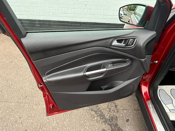 Used Ford Kuga 2018 for sale - 76269778: Photo 24