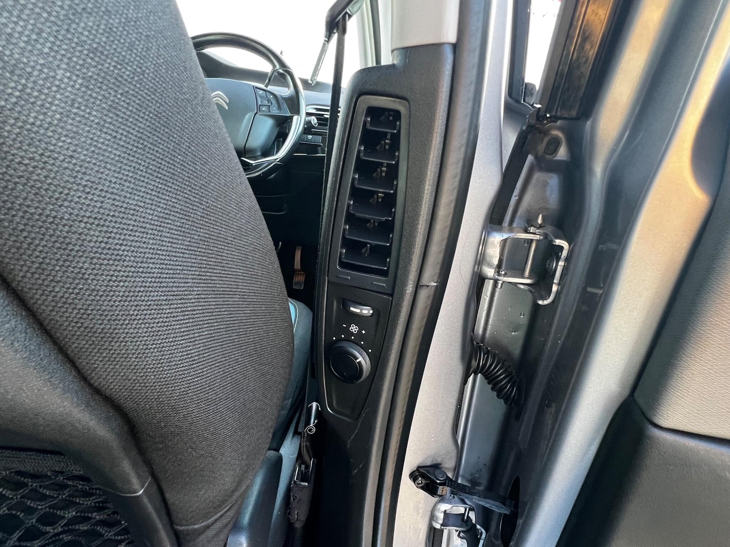 Used Citroen C4 Grand Picasso 2016 for sale - 76059692: Photo 18