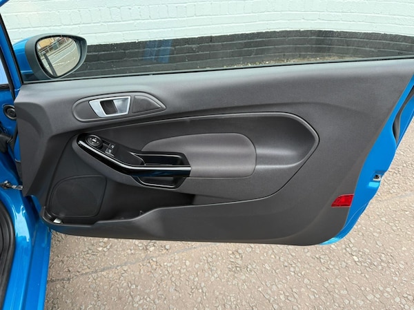 Used Ford Fiesta 2013 for sale - 76060816: Photo 17