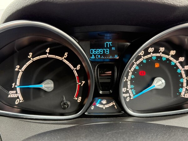 Used Ford Fiesta 2013 for sale - 76060816: Photo 19