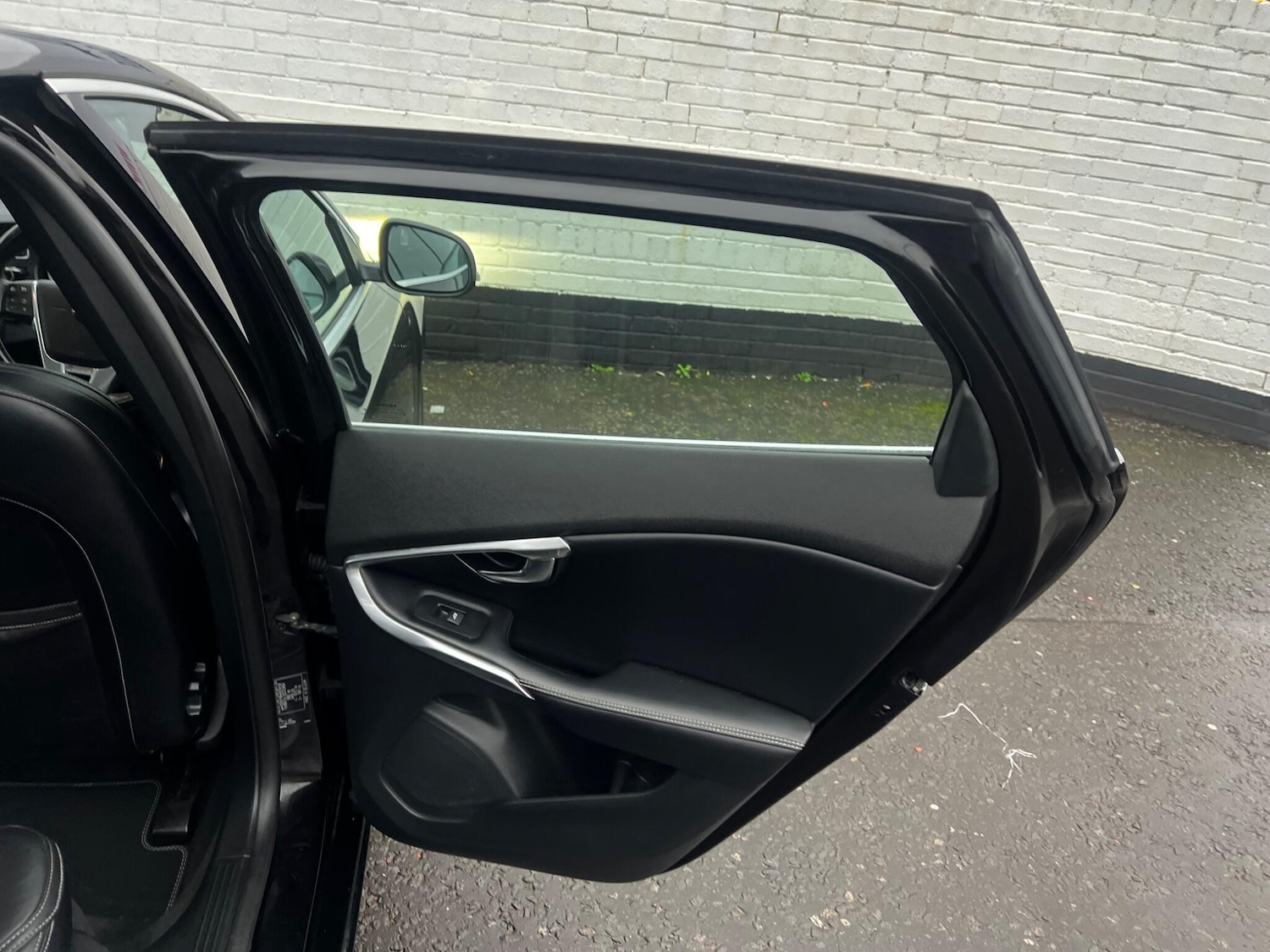 Used Volvo V40 2016 for sale - 77039712: Photo 19