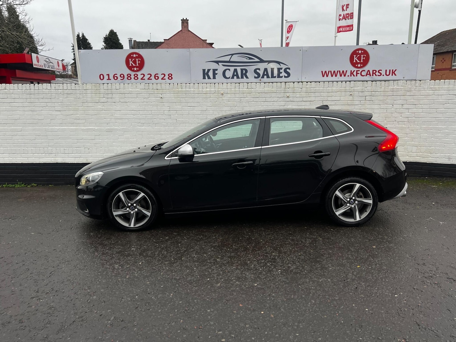 Used Volvo V40 2016 for sale - 77039712: Photo 5