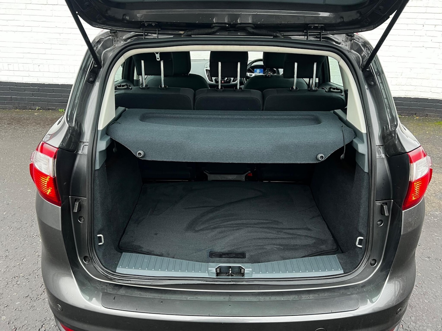 Used Ford C-Max 2015 for sale - 77162944: Photo 19