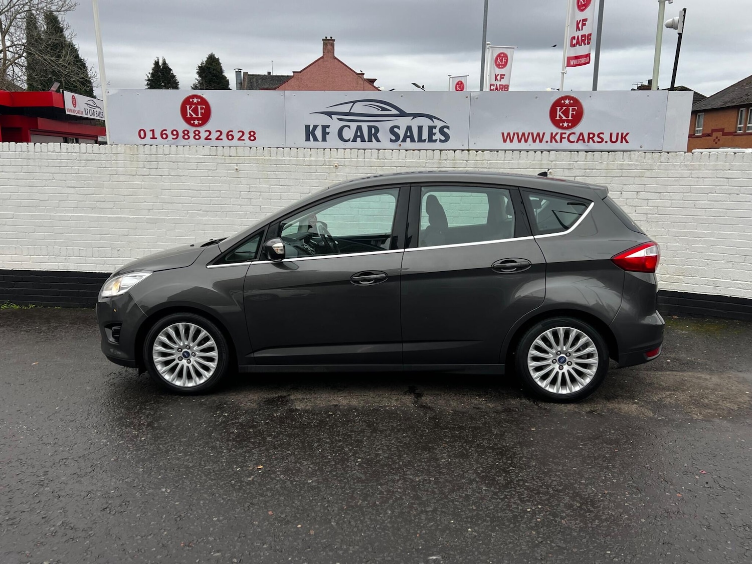 Used Ford C-Max 2015 for sale - 77162944: Photo 5