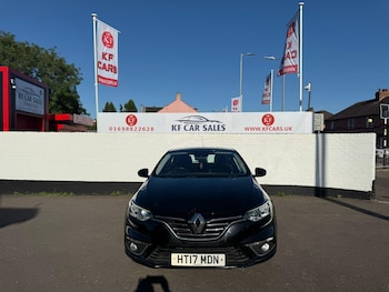 Used Renault Megane 2017 for sale - 75225951: Photo