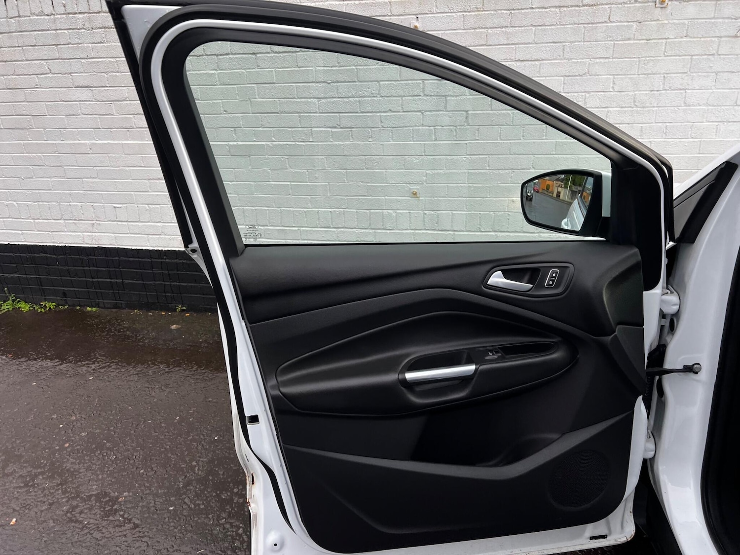 Used Ford Kuga 2015 for sale - 77155448: Photo 20