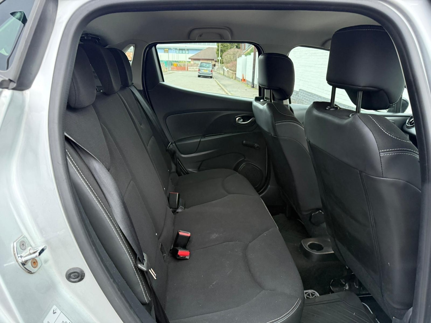 Used Renault Clio 2015 for sale - 77456231: Photo 21