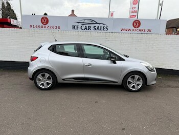 Used Renault Clio 2015 for sale - 77456231: Photo