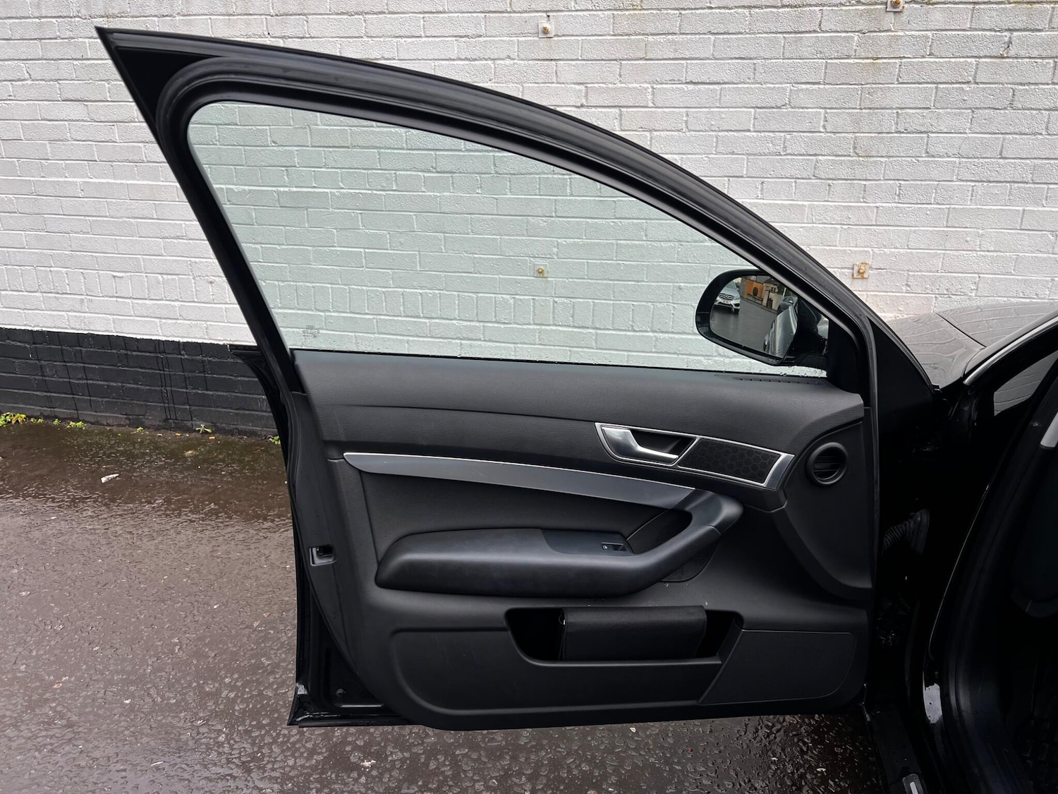 Used Audi A6 Saloon 2009 for sale - 77468052: Photo 22