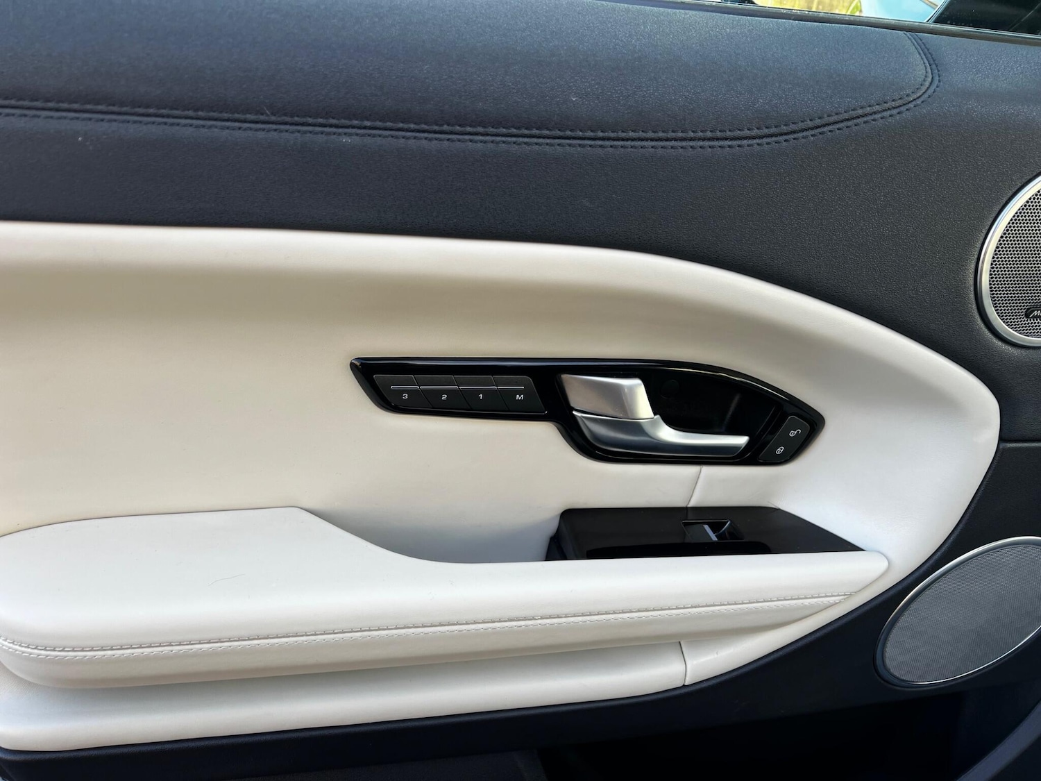 Used Land Rover Range Rover Evoque 2018 for sale - 76560978: Photo 26