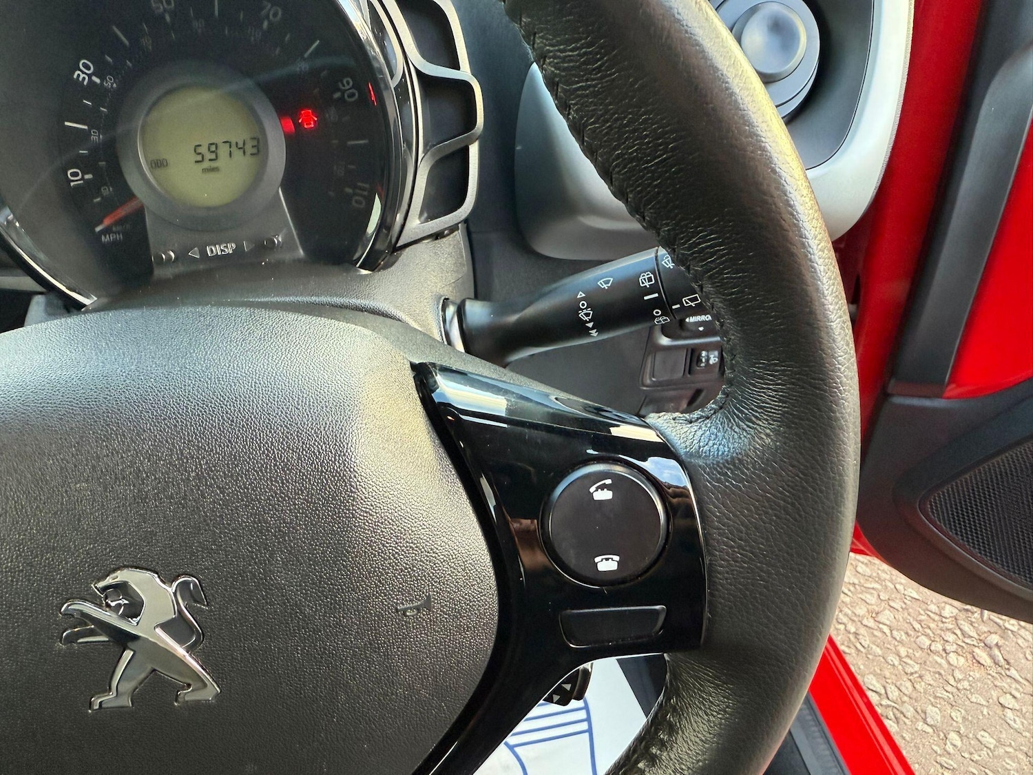 Used Peugeot 108 2015 for sale - 76633962: Photo 16