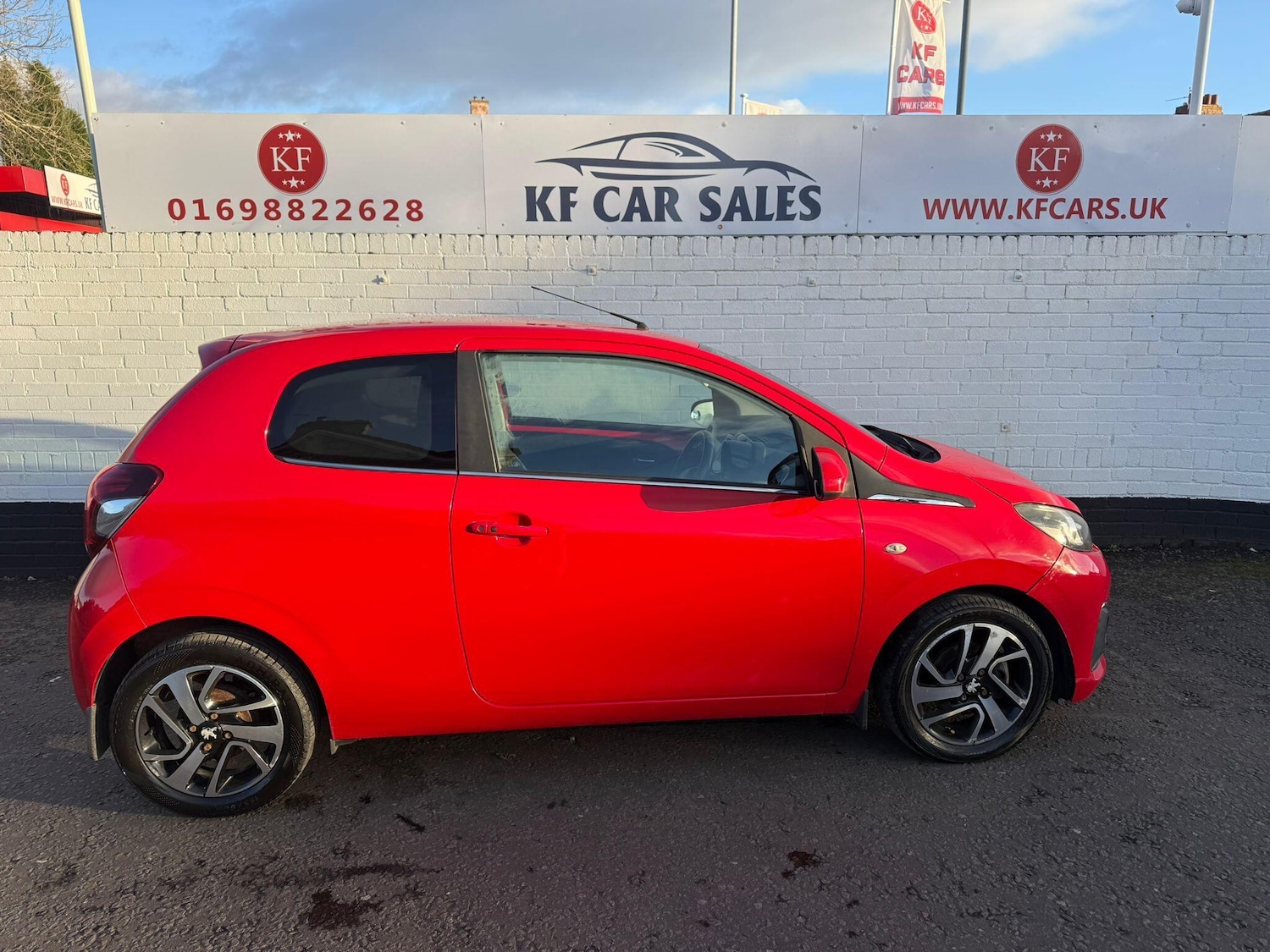 Used Peugeot 108 2015 for sale - 76633962: Photo 7
